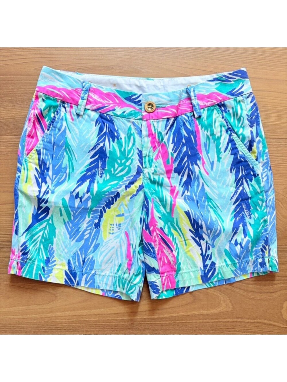 Lilly Pulitzer The Jayne Short multicolored "Light as a Feather" 00